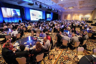 The Hot Topics Buzzing at Field Service’s Fall Conferences? Data, Of Course