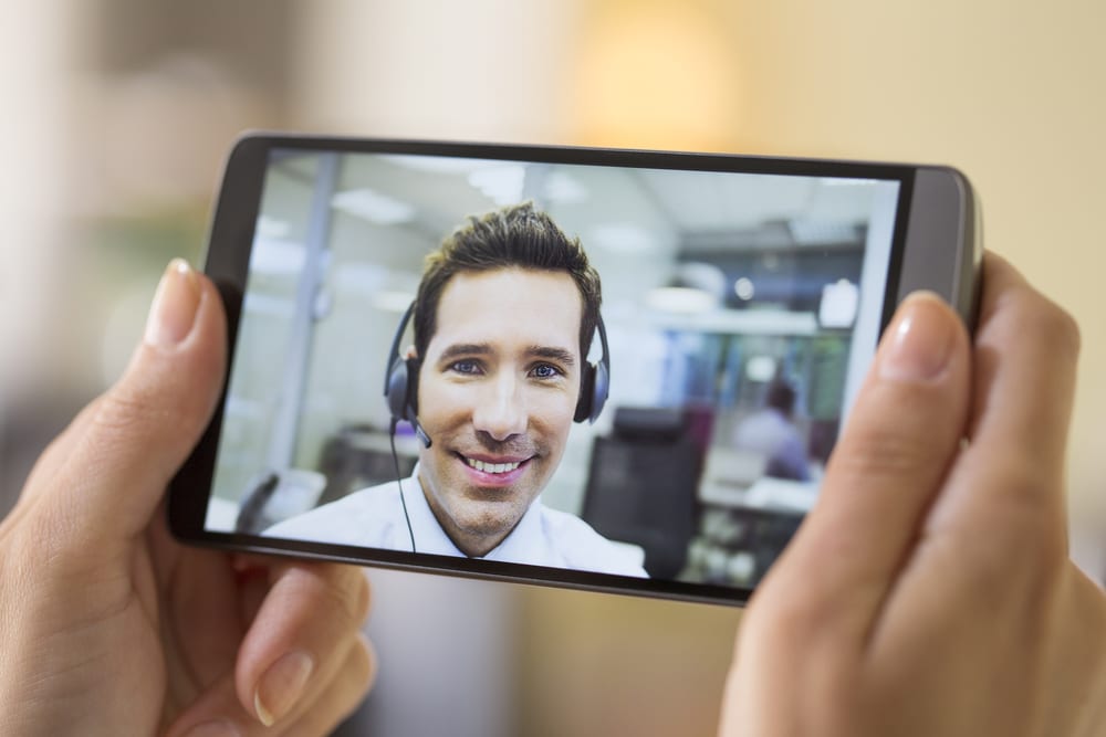 Face-to-Face: 7 Ways to Improve Customer Service with Video